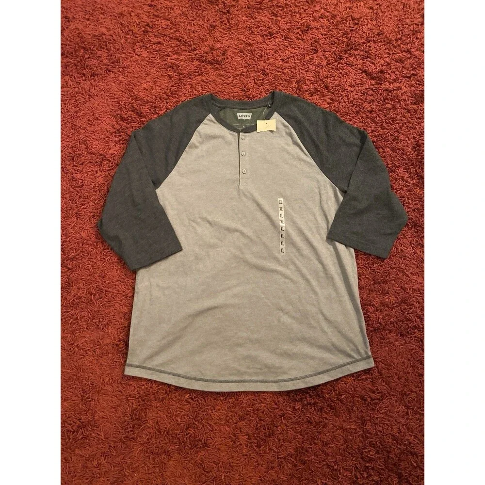 NEW Levi’s Henley Shirt Men’s Size XL 3/4 Sleeve Gray